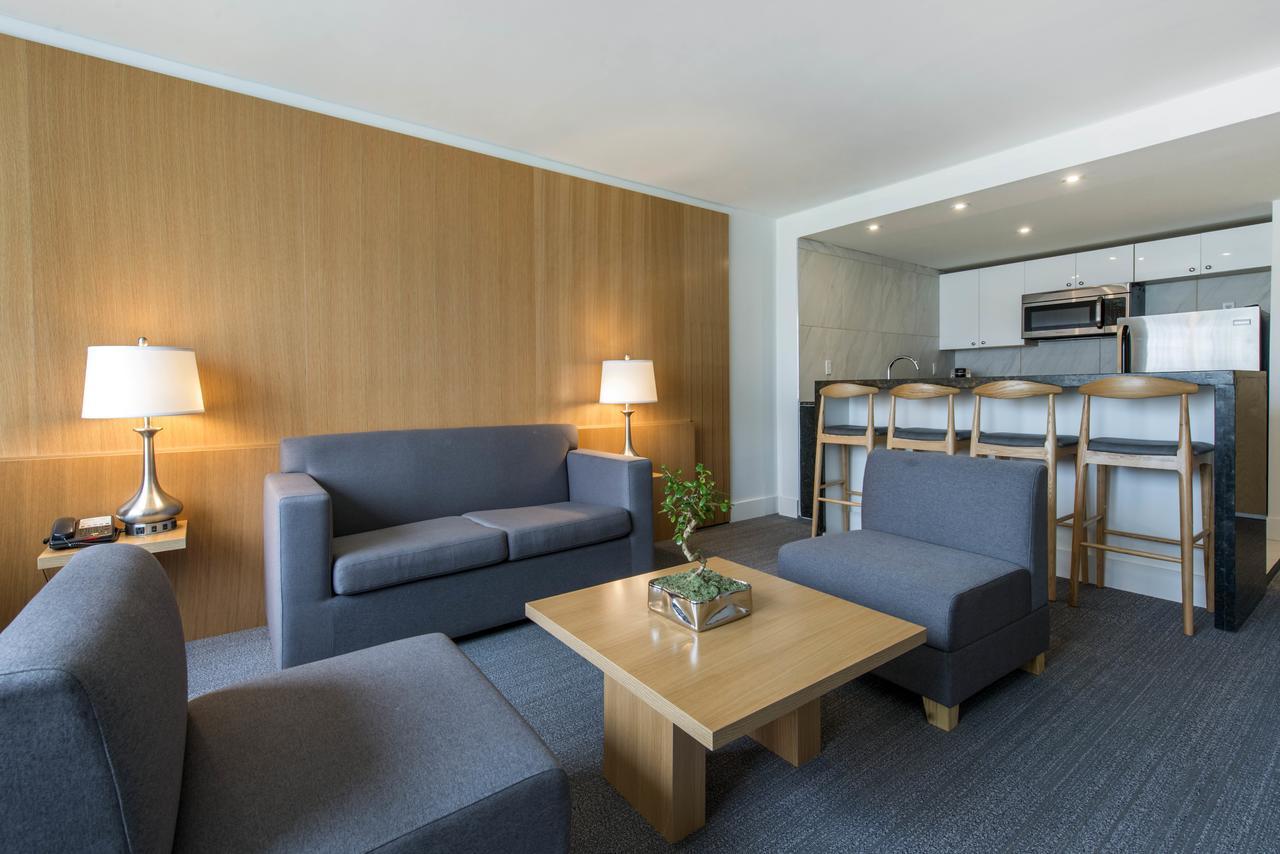 West Wing Hotel, Ascend Collection Hotel 3*